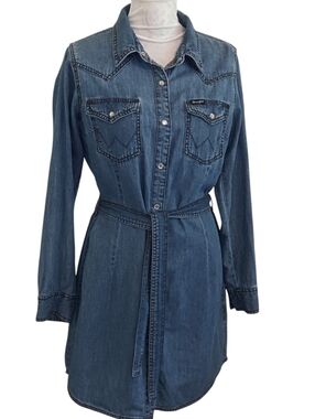 Wrangler Retro Light Wash Denim Snap-Front Shirt Dress Belt Western Cowgirl Sz M